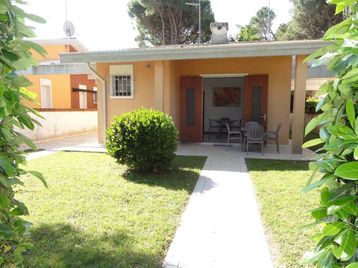 Villa Agavi 2 Bibione Eksteriør bilde