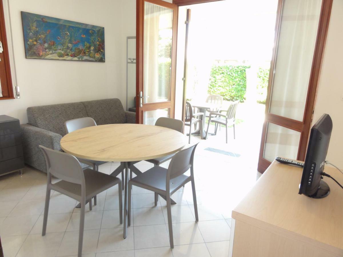 Villa Agavi 2 Bibione Eksteriør bilde